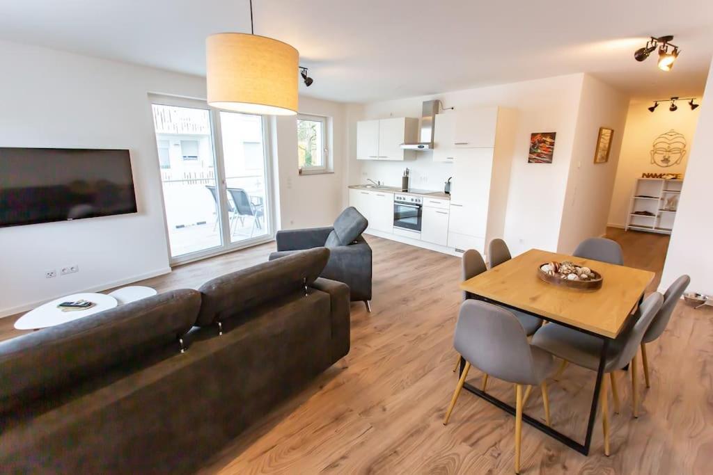 Apartment Grosse Cozy 4-zi-whg Mit Balkon Naehe Europa Park Und Rulantica *